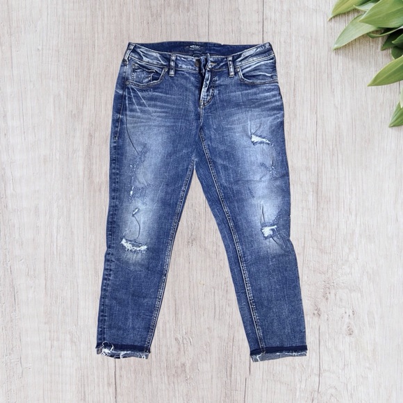 Silver Distressed Crops - Picture 9 of 9